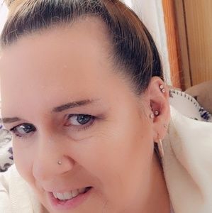 Meet your Posher, Melanie